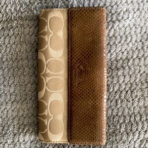 Classic Coach wallet!